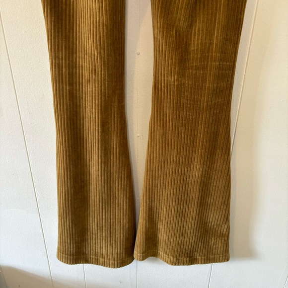 Aerie Small Groove On Ribbed Velour Flare Pants Gold/Copper Bellbottom Boho Soft - Picture 7 of 12